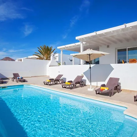 Villa Lovely Puerto Calero 3 Bedrooms Private Pool Casa Dora Short Walk To Marina Lanzarote