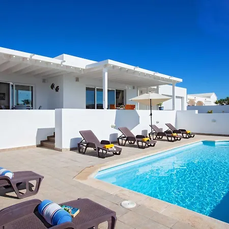 Lovely Puerto Calero 3 Bedrooms Private Pool Casa Dora Short Walk To Marina Lanzarote Villa