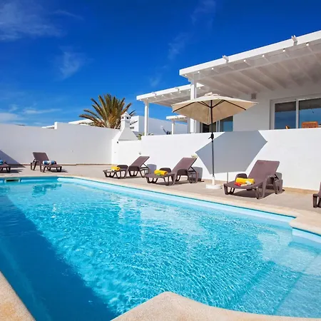 Villa Lovely Puerto Calero 3 Bedrooms Private Pool Casa Dora Short Walk To Marina Lanzarote