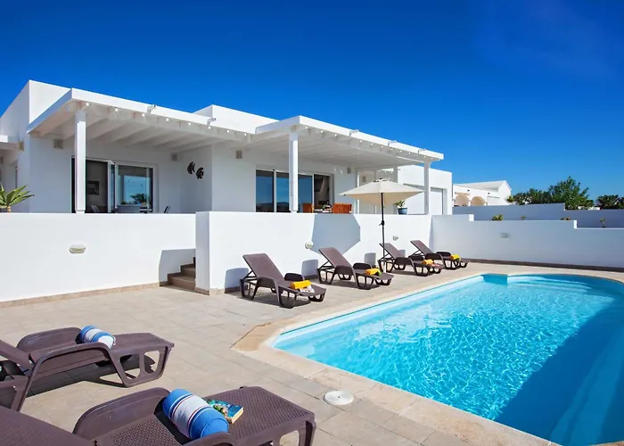 Lovely Puerto Calero 3 Bedrooms & Private Pool Casa Dora Short Villa